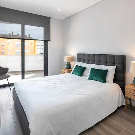 Confort 404 * 포티마오