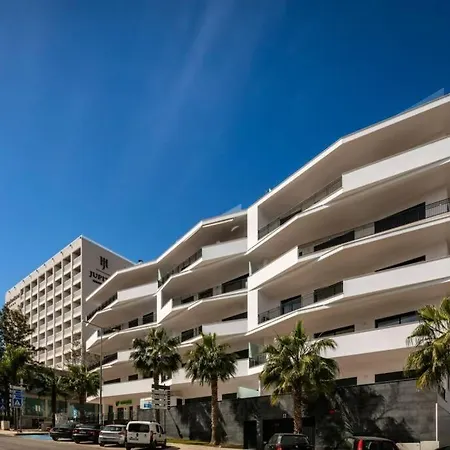 Apartman Confort 404 *